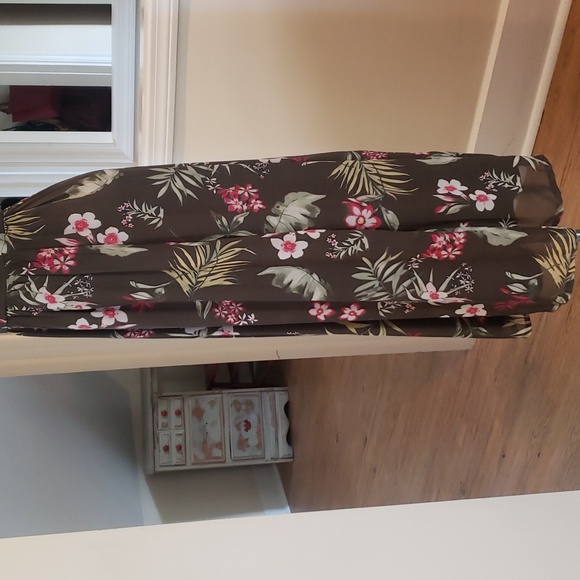 Japna Dress - Picture 6 of 13